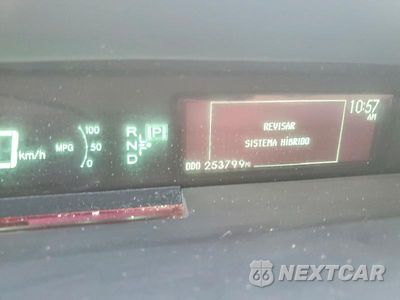 Zdjęcie 9 z 12 samochodu: 2010 TOYOTA PRIUS IV VIN:JTDKN3DU6A5012652 - miniatura