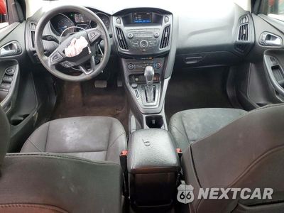 Zdjęcie 8 z 13 samochodu: 2018 FORD FOCUS SE VIN:1FADP3F28JL257078 - miniatura
