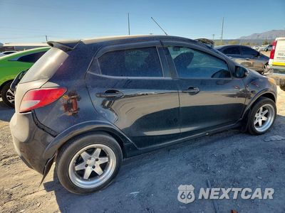 Trzecie zdjęcie samochodu z tyłu: 2012 MAZDA MAZDA2 VIN:JM1DE1LZ6C0132039 - miniatura