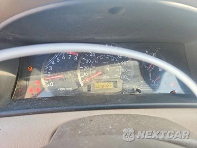Zdjęcie 9 z 12 samochodu: 2003 TOYOTA COROLLA CE VIN:1NXBR32E33Z175912 - miniatura