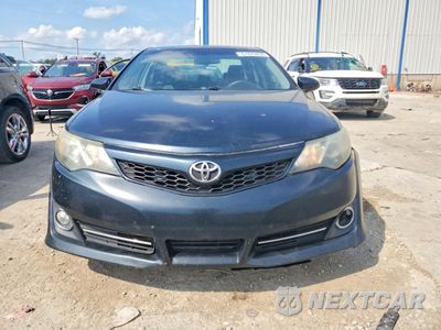Piąte zdjęcie samochodu w środku: 2014 TOYOTA CAMRY L VIN:4T1BF1FK4E4854894 - miniatura