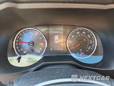 Zdjęcie 9 z 13 samochodu: 2020 TOYOTA RAV4 LE VIN:2T3G1RFV3LW106106 - miniatura
