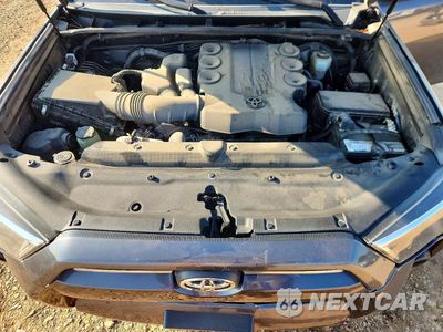 Zdjęcie 11 z 12 samochodu: 2021 TOYOTA 4RUNNER SR5 PREMIUM VIN:JTEFU5JR7M5244225 - miniatura