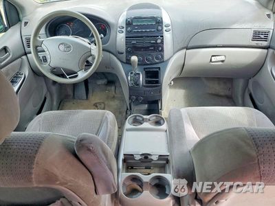 Zdjęcie 8 z 13 samochodu: 2006 TOYOTA SIENNA LE 8 PASSENGER VIN:5TDZA23C06S422037 - miniatura
