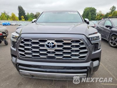 Piąte zdjęcie samochodu w środku: 2024 TOYOTA SEQUOIA CAPSTONE VIN:7SVAAABA4RX023689 - miniatura