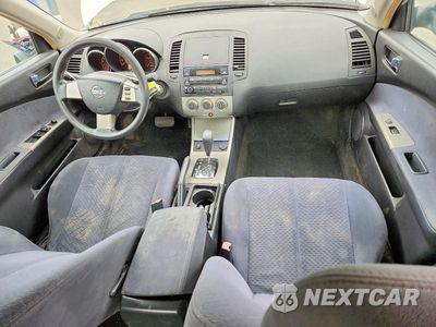 Zdjęcie 8 z 12 samochodu: 2005 NISSAN ALTIMA 2.5 VIN:1N4AL11D05N911562 - miniatura