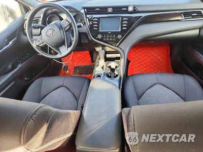 Zdjęcie 8 z 12 samochodu: 2020 TOYOTA CAMRY LE VIN:4T1C11BK8LU010833 - miniatura