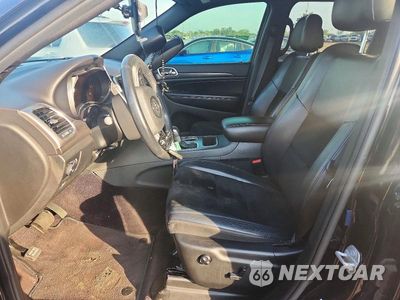 Zdjęcie 7 z 13 samochodu: 2018 JEEP GRAND CHEROKEE LAREDO VIN:1C4RJFAG9JC388283 - miniatura