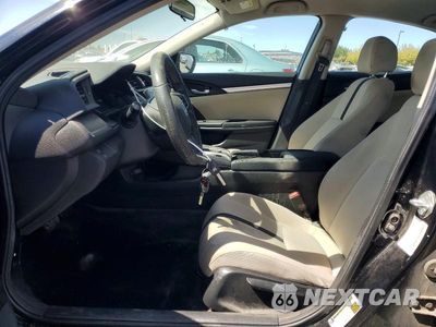 Zdjęcie 7 z 12 samochodu: 2018 HONDA CIVIC LX VIN:19XFC2F54JE200825 - miniatura