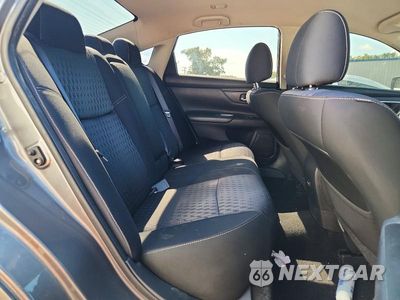 Zdjęcie 10 z 12 samochodu: 2017 NISSAN ALTIMA 2.5 S VIN:1N4AL3AP7HC138174 - miniatura