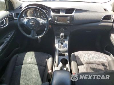Zdjęcie 8 z 12 samochodu: 2018 NISSAN SENTRA SV VIN:3N1AB7AP1JL648134 - miniatura