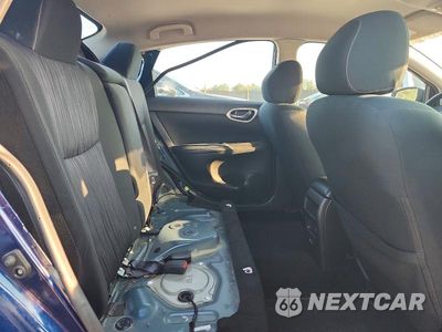 Zdjęcie 10 z 12 samochodu: 2019 NISSAN SENTRA SV VIN:3N1AB7AP8KY433063 - miniatura