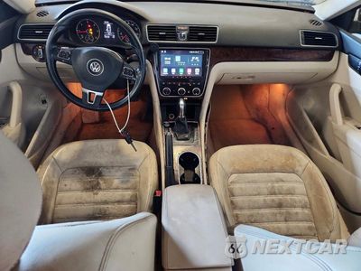 Zdjęcie 8 z 13 samochodu: 2013 VOLKSWAGEN PASSAT SEL VIN:1VWCN7A37DC125658 - miniatura