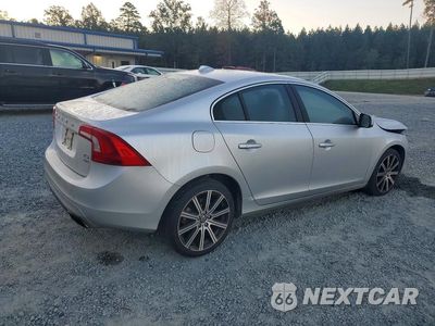 Trzecie zdjęcie samochodu z tyłu: 2014 VOLVO S60 T5 VIN:YV1612FH5E1282275 - miniatura