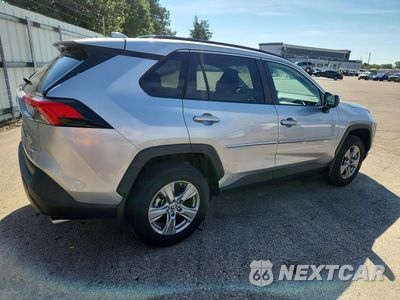 Trzecie zdjęcie samochodu z tyłu: 2024 TOYOTA RAV4 LE VIN:4T3LWRFV8RU136274 - miniatura