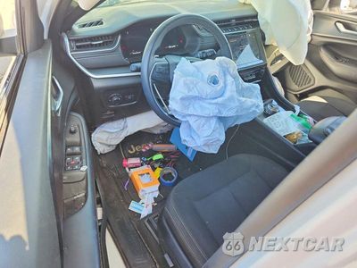 Zdjęcie 8 z 13 samochodu: 2025 JEEP GRAND CHEROKEE LAREDO VIN:1C4RJHAG9SC320496 - miniatura