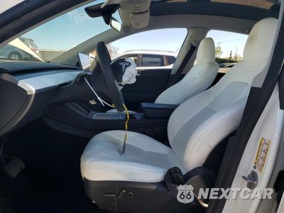 Zdjęcie 7 z 13 samochodu: 2024 TESLA MODEL Y VIN:7SAYGDEE1RF002660 - miniatura