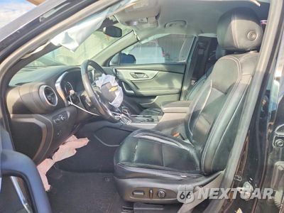 Zdjęcie 7 z 14 samochodu: 2019 CHEVROLET BLAZER 1LT VIN:3GNKBBRA6KS670438 - miniatura