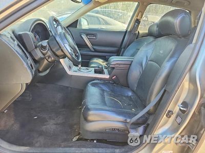 Zdjęcie 7 z 13 samochodu: 2004 INFINITI FX35 BASE VIN:JNRAS08W74X213287 - miniatura