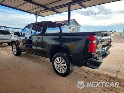 Drugie zdjęcie samochodu z przodu: 2022 CHEVROLET SILVERADO C1500 CUSTOM VIN:3GCPABEK7NG513654 - miniatura