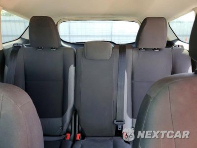 Zdjęcie 10 z 13 samochodu: 2015 FORD ESCAPE S VIN:1FMCU0F74FUC13665 - miniatura