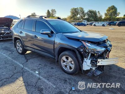 Czwarte zdjęcie samochodu z boku: 2025 TOYOTA RAV4 XLE VIN:2T3W1RFV2SC314280 - miniatura