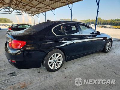 Trzecie zdjęcie samochodu z tyłu: 2016 BMW 528 XI VIN:WBA5A7C51GG144707 - miniatura