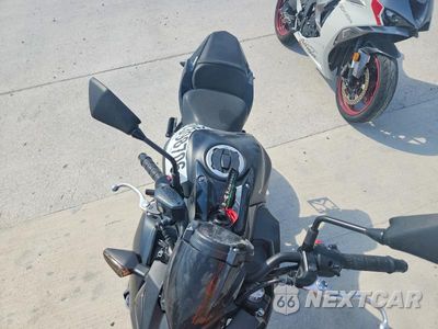 Piąte zdjęcie samochodu w środku: 2017 KAWASAKI ER650 H VIN:JKAEREH15HDA05170 - miniatura
