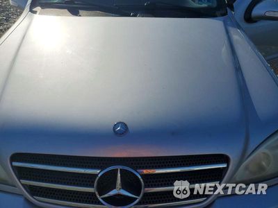 Zdjęcie 12 z 13 samochodu: 2004 MERCEDES-BENZ ML 500 VIN:4JGAB75E14A476829 - miniatura