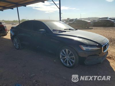 Czwarte zdjęcie samochodu z boku: 2019 VOLVO S60 T5 MOMENTUM VIN:7JR102FK2KG015622 - miniatura