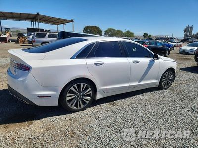 Trzecie zdjęcie samochodu z tyłu: 2017 LINCOLN MKZ HYBRID RESERVE VIN:3LN6L5MU3HR630470 - miniatura