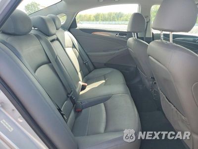 Zdjęcie 10 z 12 samochodu: 2013 HYUNDAI SONATA HYBRID VIN:KMHEC4A47DA050511 - miniatura