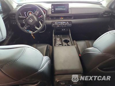 Zdjęcie 8 z 13 samochodu: 2025 HONDA PILOT TOURING VIN:5FNYG1H72SB167924 - miniatura