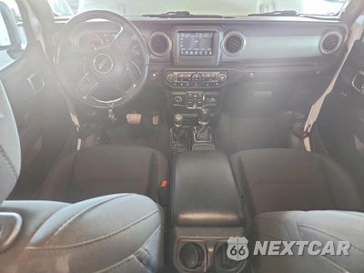 Zdjęcie 8 z 14 samochodu: 2022 JEEP WRANGLER UNLIMITED SPORT VIN:1C4HJXDG7NW223592 - miniatura