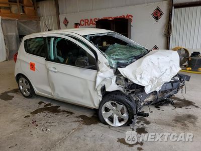 Czwarte zdjęcie samochodu z boku: 2019 CHEVROLET SPARK LS VIN:KL8CA6SA9KC808179 - miniatura