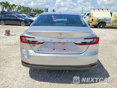 Zdjęcie 6 z 12 samochodu: 2025 TOYOTA CAMRY LE VIN:4T1DAACK9SU202540 - miniatura