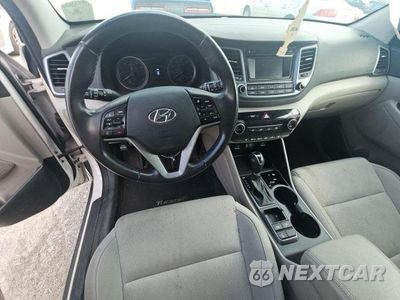 Zdjęcie 11 z 14 samochodu: 2017 HYUNDAI TUCSON SPORT VIN:KM8J3CA2XHU275940 - miniatura