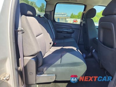 Zdjęcie 10 z 12 samochodu: 2011 CHEVROLET SILVERADO K1500 LS VIN:3GCPKREA0BG355215 - miniatura