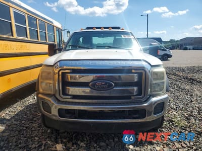 Piąte zdjęcie samochodu w środku: 2013 FORD F550 SUPER DUTY VIN:1FDUF5GY1DEA43078 - miniatura