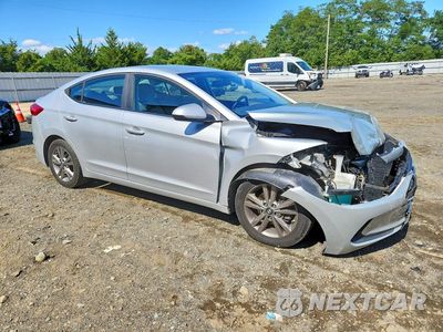 Czwarte zdjęcie samochodu z boku: 2017 HYUNDAI ELANTRA SE VIN:5NPD84LF5HH168152 - miniatura