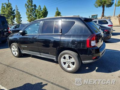 Drugie zdjęcie samochodu z przodu: 2016 JEEP COMPASS SPORT VIN:1C4NJCBA2GD641745 - miniatura