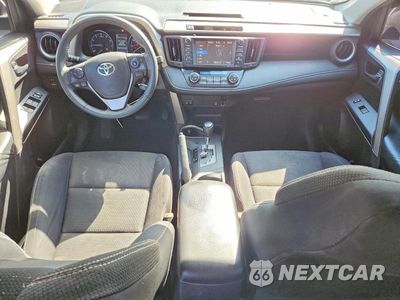 Zdjęcie 8 z 13 samochodu: 2017 TOYOTA RAV4 XLE VIN:2T3RFREV5HW638718 - miniatura