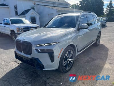 2024 BMW X7 XDRIVE40I 5UX23EM05R9S83624 - główne zdjęcie licytacji z USA - miniatura