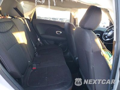 Zdjęcie 10 z 12 samochodu: 2015 KIA SOUL BASE VIN:KNDJN2A28F7805388 - miniatura