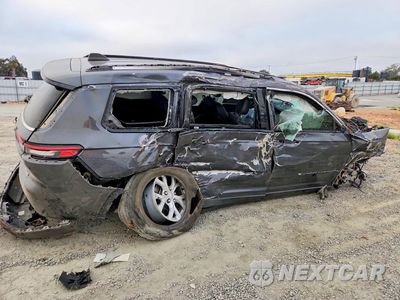 Trzecie zdjęcie samochodu z tyłu: 2023 JEEP GRAND CHEROKEE L LIMITED VIN:1C4RJKBG8P8878958 - miniatura