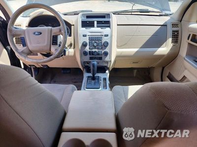 Zdjęcie 8 z 13 samochodu: 2010 FORD ESCAPE XLT VIN:1FMCU0D77AKB11610 - miniatura