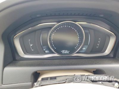 Zdjęcie 9 z 13 samochodu: 2015 VOLVO XC60 T5 PREMIER VIN:YV440MDK3F2693502 - miniatura