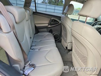 Zdjęcie 10 z 13 samochodu: 2007 TOYOTA RAV4 LIMITED VIN:JTMBD31V075101058 - miniatura