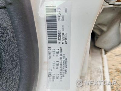 Zdjęcie 12 z 12 samochodu: 2015 CHRYSLER 200 LIMITED VIN:1C3CCCAB6FN691461 - miniatura