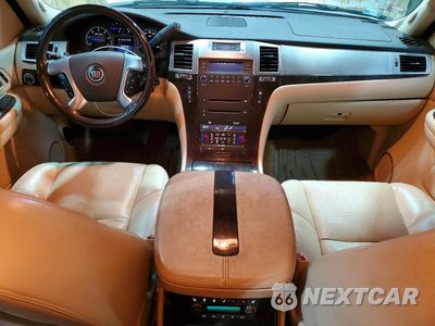Zdjęcie 8 z 13 samochodu: 2007 CADILLAC ESCALADE LUXURY VIN:1GYFK63867R282816 - miniatura